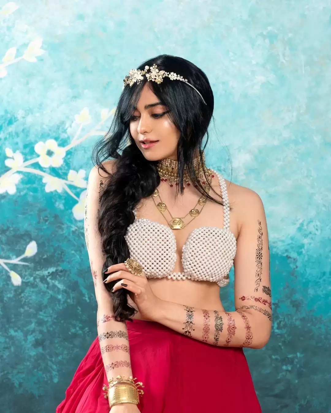 Adah Sharma Look Elegant, See Diva’s Ethnic Outfits