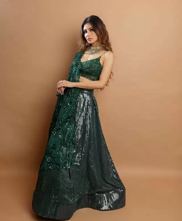 Mouni Roy