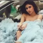 Naagin’ actress made a bold photoshoot by sitting in a car