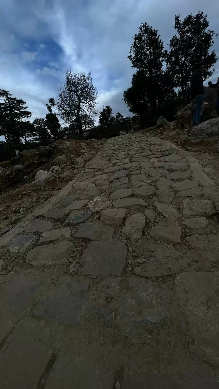 George Everest: A Spot To Explore Nature Into the Mountains