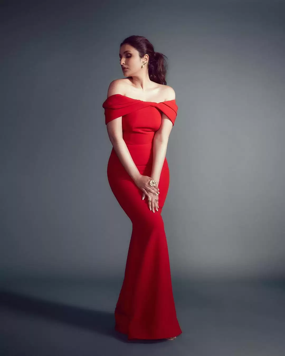 Parineeti Chopra look ultra hot in red off shoulder dress
