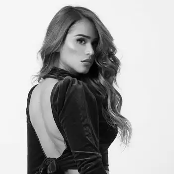 Meet Yanet Garcia ‘world’s hottest weather girl’, Checkout her pictures!!