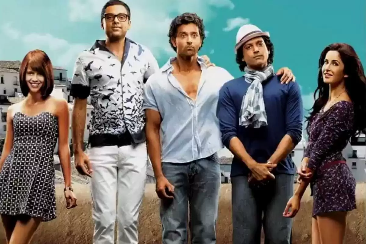 Five films can take you on a virtual holiday. Must check out!