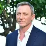 James Bond role of Daniel Craig in No Time To Die trailer is amazing