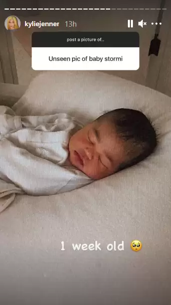 Kylie Jenner Unseen Pic from Her Pregnancy Days and memorable Moments with Stormi Webster; See Pics!