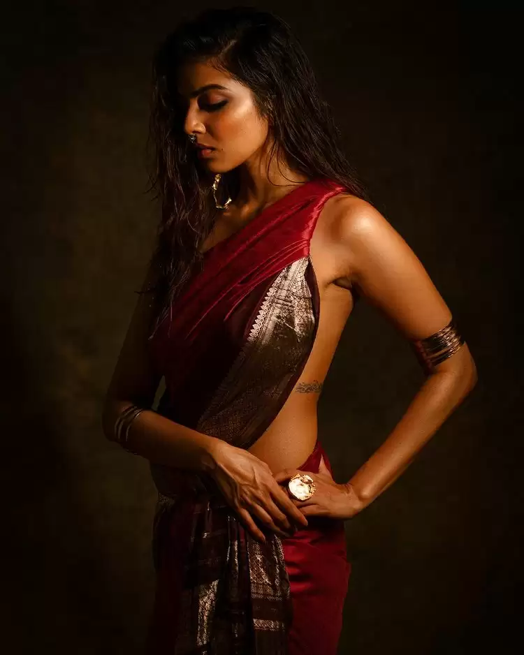 Malavika Mohanan Saree Swag, See Her Stylish Pictures