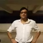 Arnab Goswami, wife attacked in Mumbai, two arrested