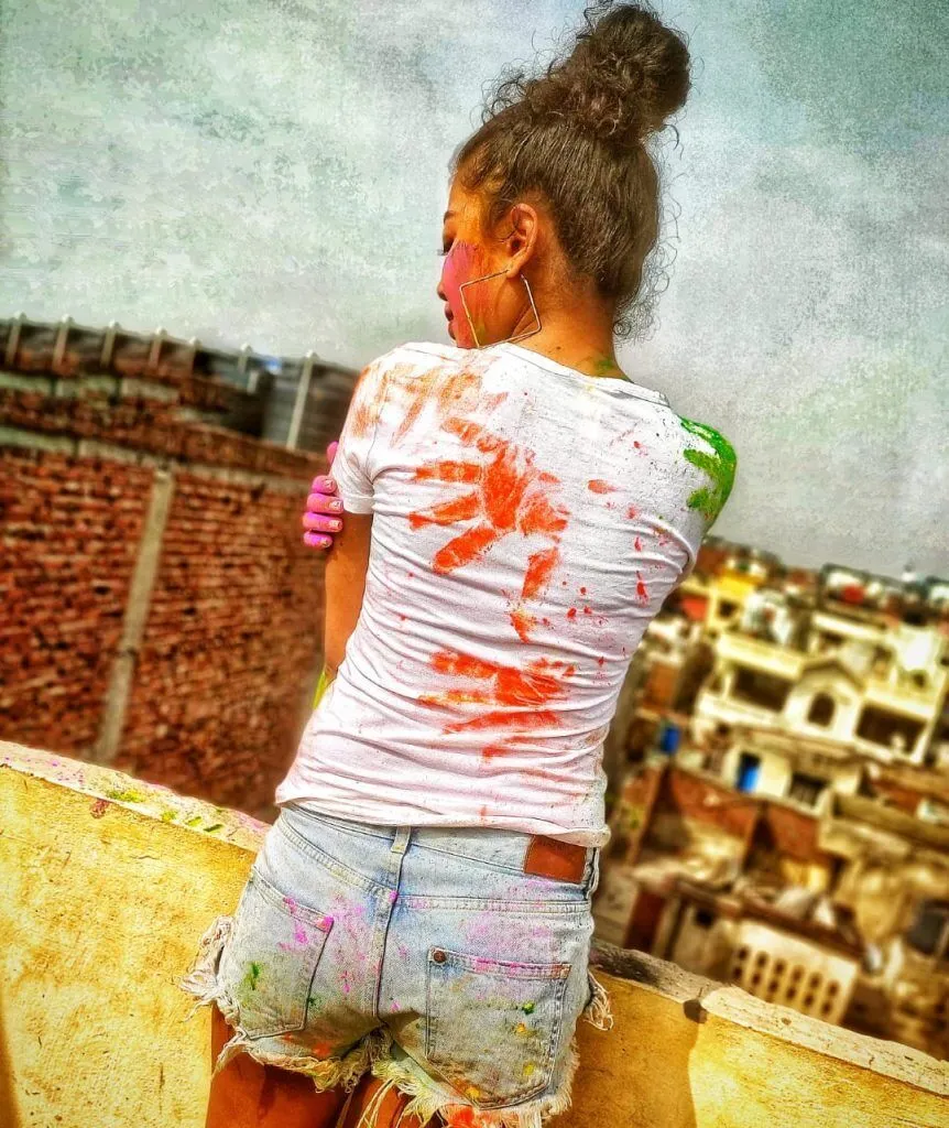 Model Sonali Haldar celebrates the festival of colour joyously; check out her Holi fun pictures!