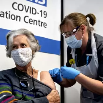 Single dose of Pfizer, AstraZeneca vaccines protective for older people