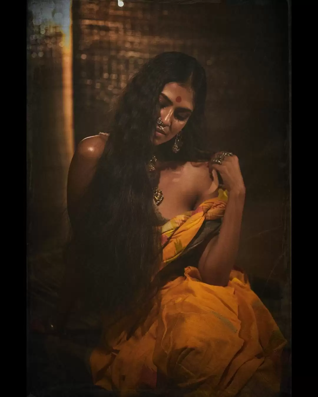 Malavika Mohanan is making new waves on the net with her glamorous pictures.