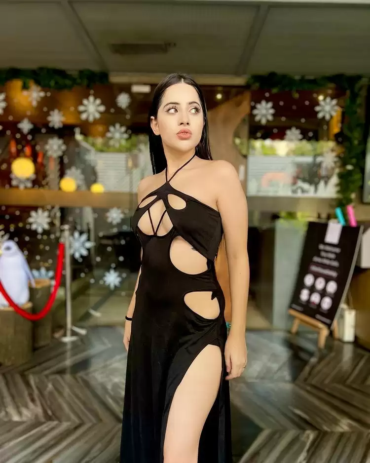 Urfi Javed’s Pictures Will Leave You Stunned!!