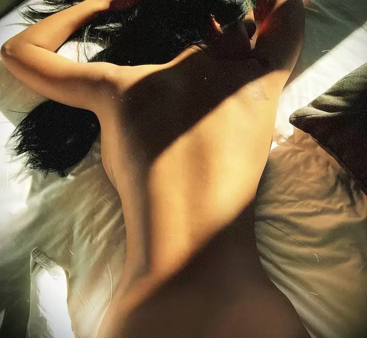 Bewitching Pictures Of Esha Gupta, Check out!!