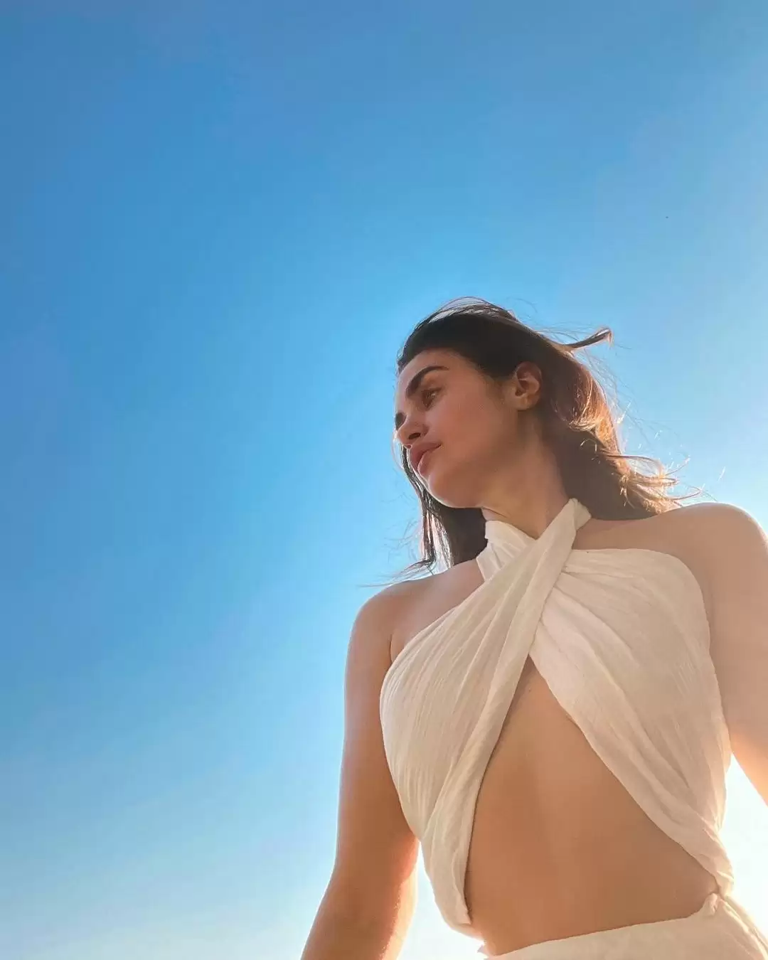 Gabriella Demetriades Shakes Up The Internet With These Hot Pictures