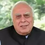 Kapil Sibal taunted, where is our Home Minister in lockdown?
