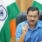 Kejriwal announces Rs 15 cr aid to flood-hit Telangana