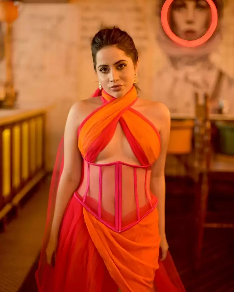 Urfi Javed Makes Heads Turn, Check Out The Diva’s Sexy Pictures
