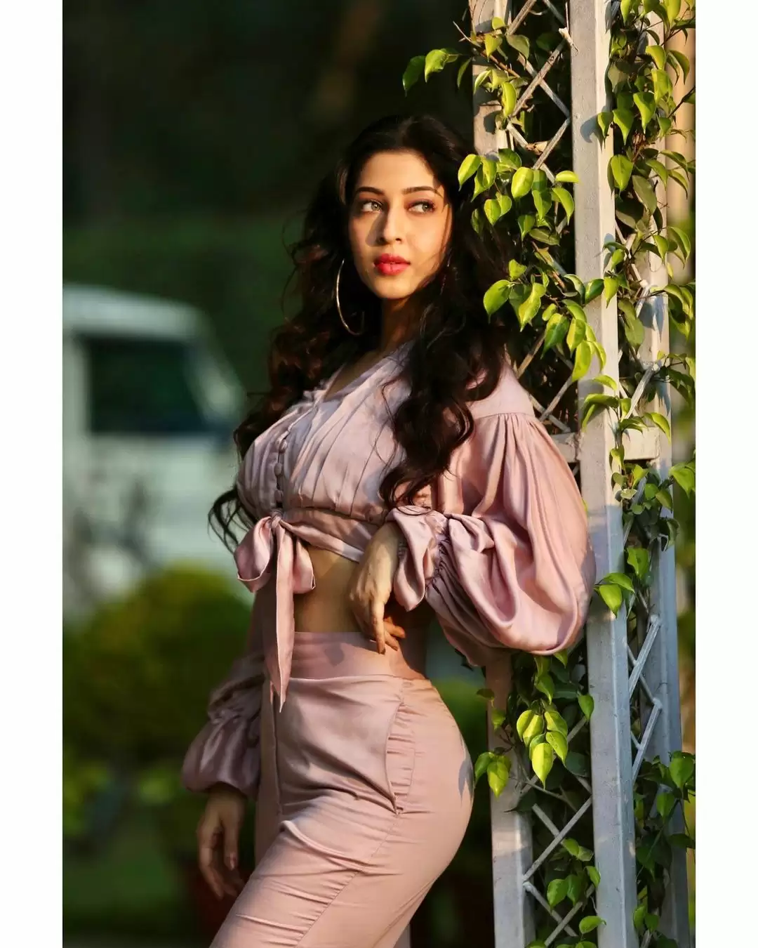 Popular TV actress Sonarika Bhadoria raises the temperature with her alluring pictures.