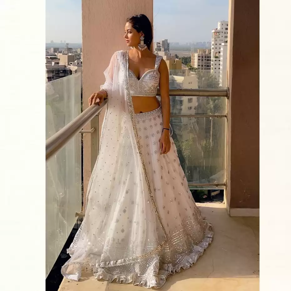 Alluring pictures of Priyanka Chopra’s sister Meera Chopra you surely can’t give a miss!