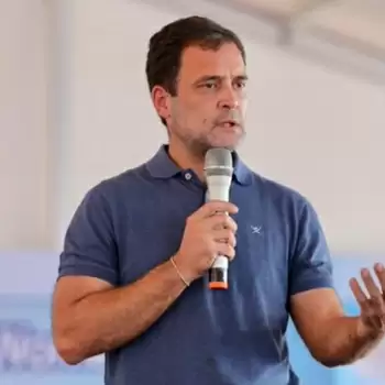 GOI is being grossly negligent and over confident about Covid-19: Rahul