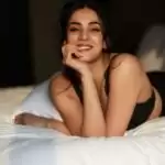 Sonal Chauhan Makes Heads Turn With Her Sexy Ethnic Wear