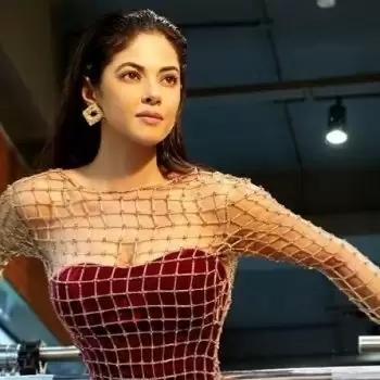 Alluring pictures of Priyanka Chopra’s sister Meera Chopra you surely can’t give a miss!