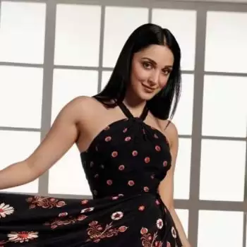 Kiara Advani is making heads turn with her glamorous photoshoots