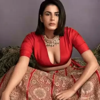 OTT a safer option now: Kirti Kulhari