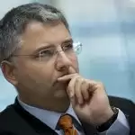 It is ‘very likely’ people develop immunity after recovering from coronavirus, says Roche CEO