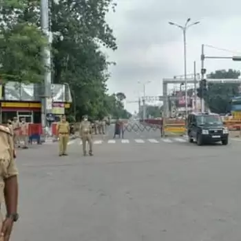 Night curfew imposed in Lucknow, Kanpur, Varanasi