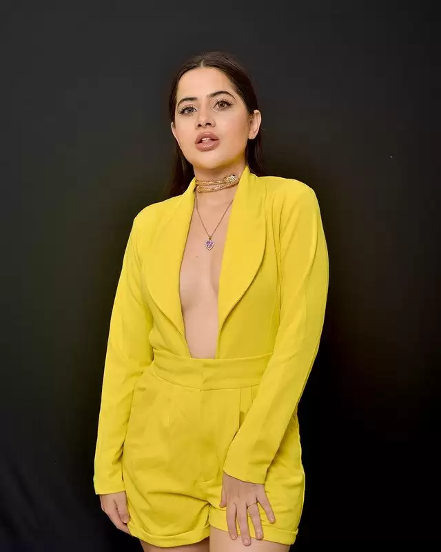Urfi Javed Teases Fans With Her Captivating Pictures, Look At The Diva’s Sexy Pictures