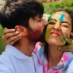 Throwback Pictures Of Bollywood Couples Celebrating Holi!!