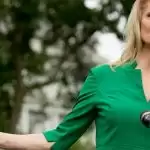 Top Trump aide Kellyanne Conway leaving White House job