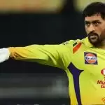 Dhoni becomes first wicketkeeper to take 100 catches in IPL