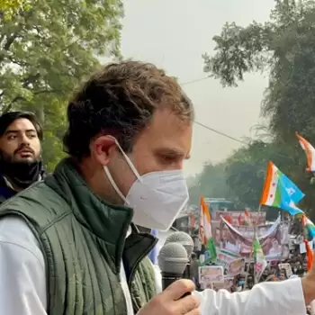 Rahul-Priyanka leads Congress protest on farmers’ support