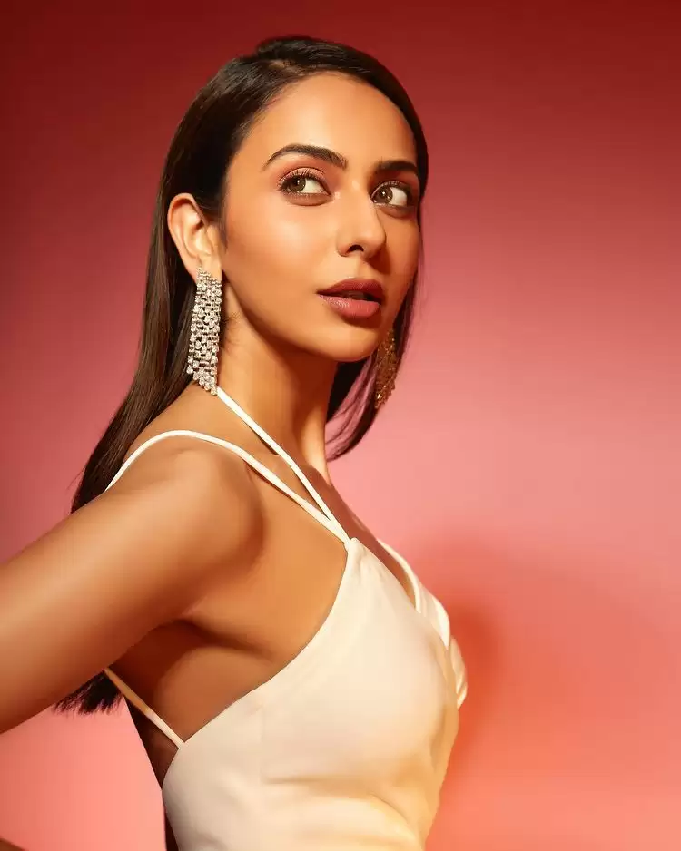 Rakul Preet Singh Hot