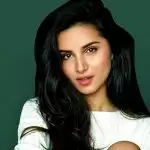Tara Sutaria to work with Tiger Shroff in Heropanti 2