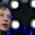 Elon Musk overtakes Bezos to become world’s richest person