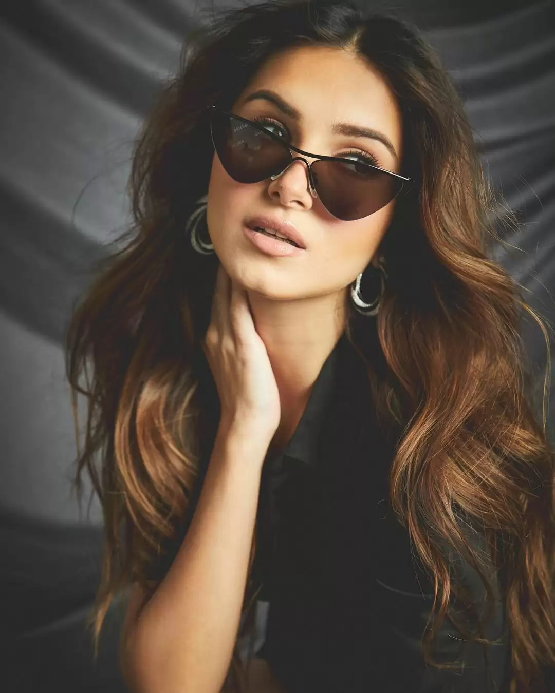 Tara Sutaria Flaunts Her Sexy Curves, See Diva’s Hottest Looks