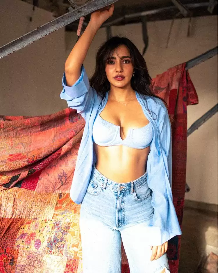 Neha Sharma’s Sexy Pictures Will Make Your Jaws Drop!!