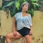 Singing sensation Neha Bhasin’s transformation pictures turn up the heat.