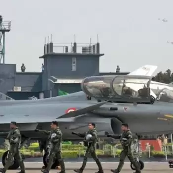 21 thousand crore loot revealed in Rafale: Congress