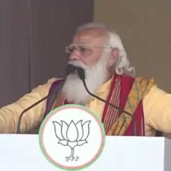 Secularism-communalism game damages the country: PM Modi