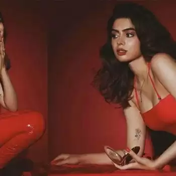 Khushi Kapoor made bold photoshoot in red swimsuit