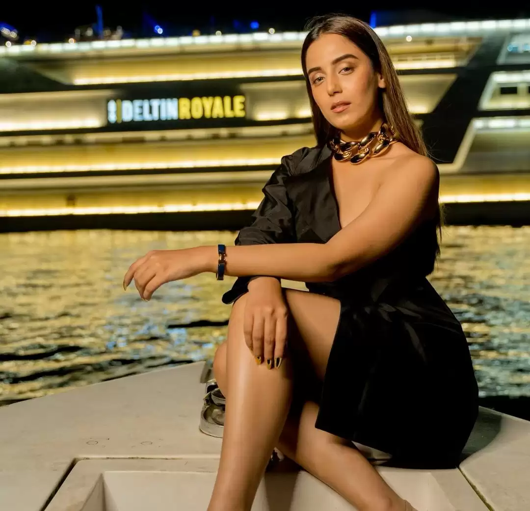 Srishty Rode Makes Heads Turn With Her Bold Pictures