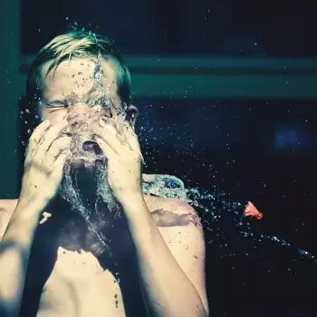 Tips for washing face in the right way, Follow now!!