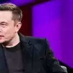 Elon Musk advises to leave WhatsApp