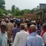 Murder-accused beaten to death in presence of Cops in Kushinagar , UP