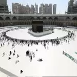 Saudi to reopen Mecca facilities for visitors in Oct