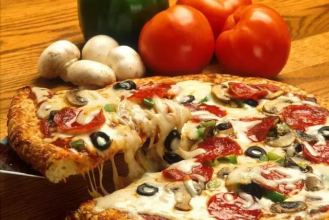 Delightful Places To Eat In Delhi Under INR 100.