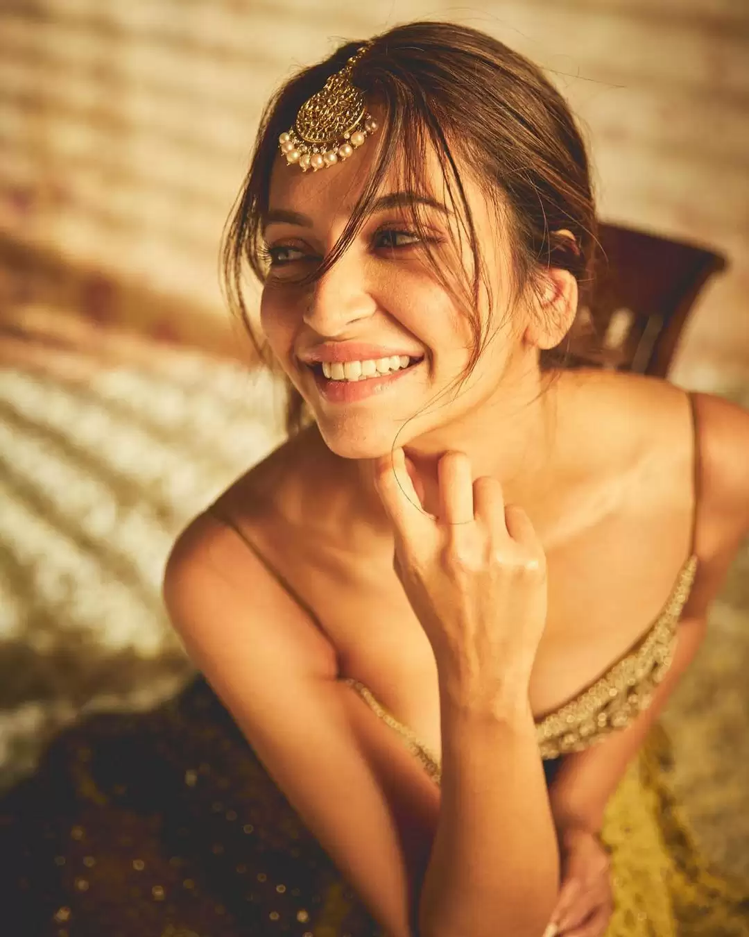 Kriti Kharbanda Looks Too Gorgeous In Traditional Outfits, Don’t Miss Her Regal Pictures
